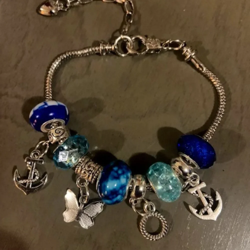 Handmade Bracelet - Picture 1 of 1